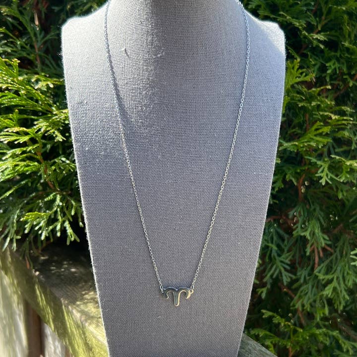 Vædderen - Stjernetegn Symbol Halskæder - Delikat - Stål for engroshandel hos Earth Star Healing Collective