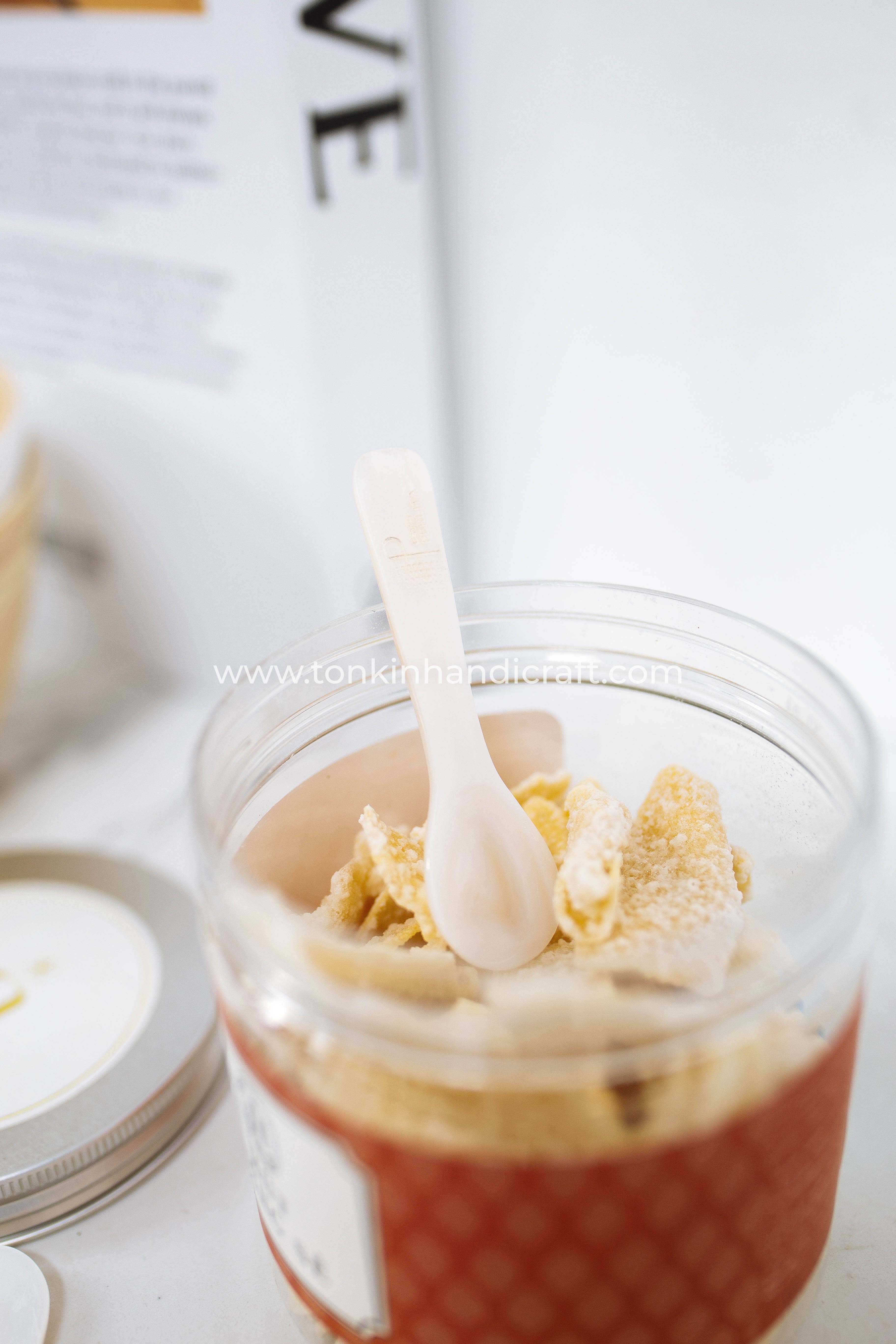 Tonkin Handicraft – wholesale Bordssked (Bestick) – Sked av pärlemorsskal15