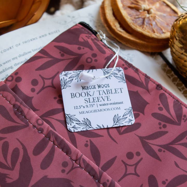 Meaggie Moos - Wholesale Book cover - Book / Tablet Sleeve | Rust Dragons2