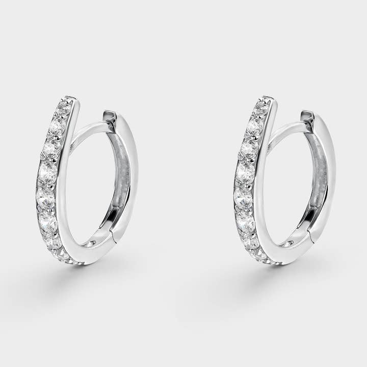 Oorbellen in zilveren punt en zirkonen voor wholesale door Itemporality