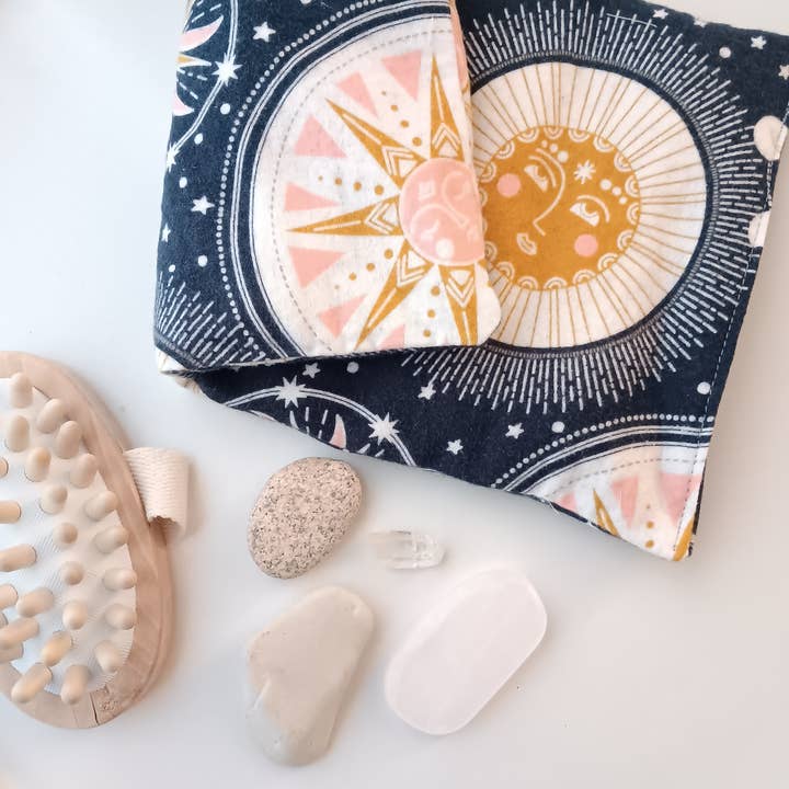 Therapeutic Natural Plush Compress for wholesale by Refuge for the Renegade