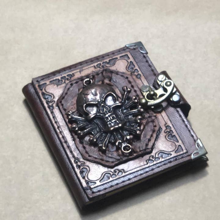 ML Marcaleather - Wholesale Journal/Diary - Mini Skull with Bone Leather Journal Notebook Sketchbook
