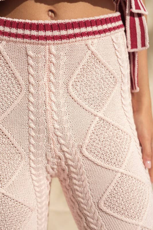 Papermoon - Vente Pantalon – femme - PP15964 - PANTALON EN TRICOT À COUPE BOTTE AVEC DÉTAIL DE TAILLE ANGIE4