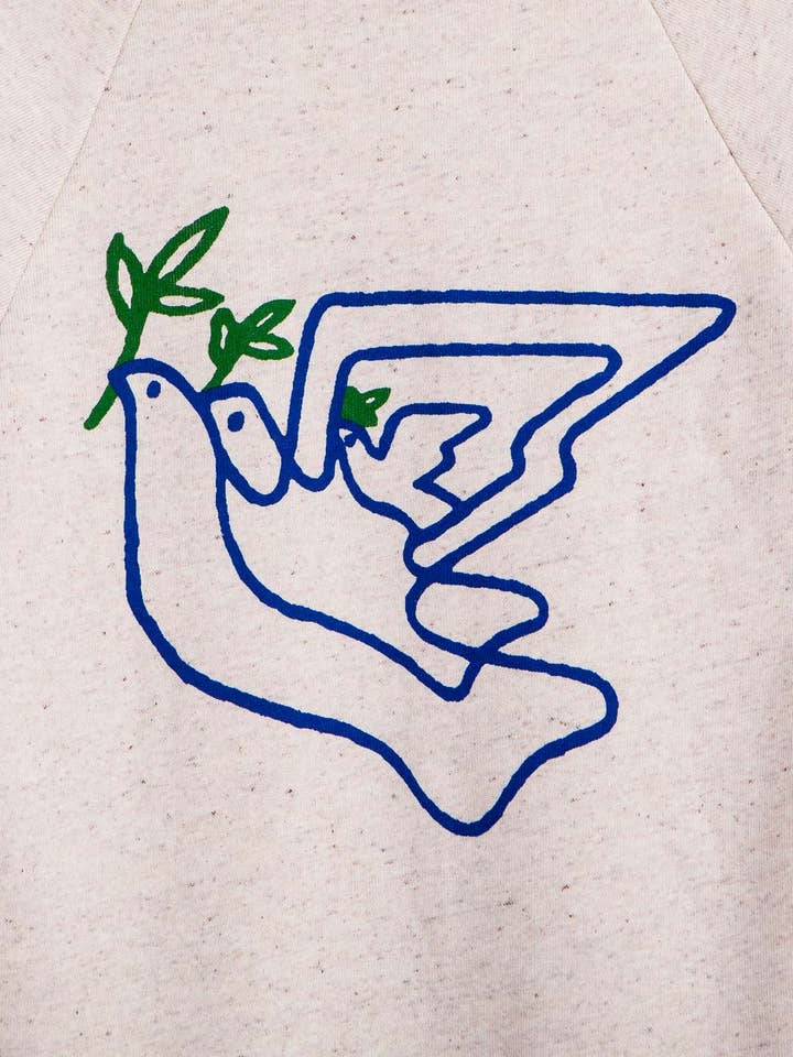 Culk - Wholesale Graphic Sweatshirt - Unisex - Doves Crewneck Tri-Cream5