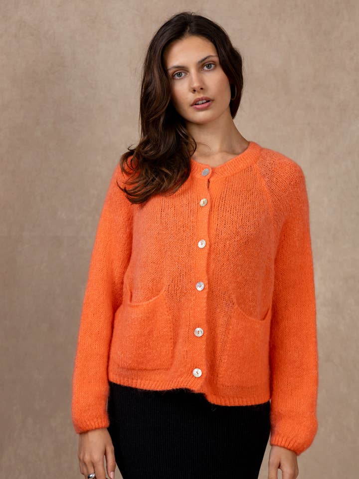 NAÏS PARIS – Cardigan - Mulher por atacado – Cardigan de gola redonda com mangas longas em kid mohair e lã31