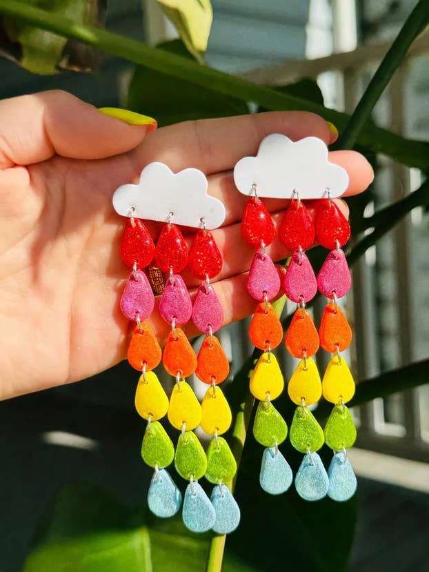 Långa regnbågsmoln för wholesale av Delaney and Blu