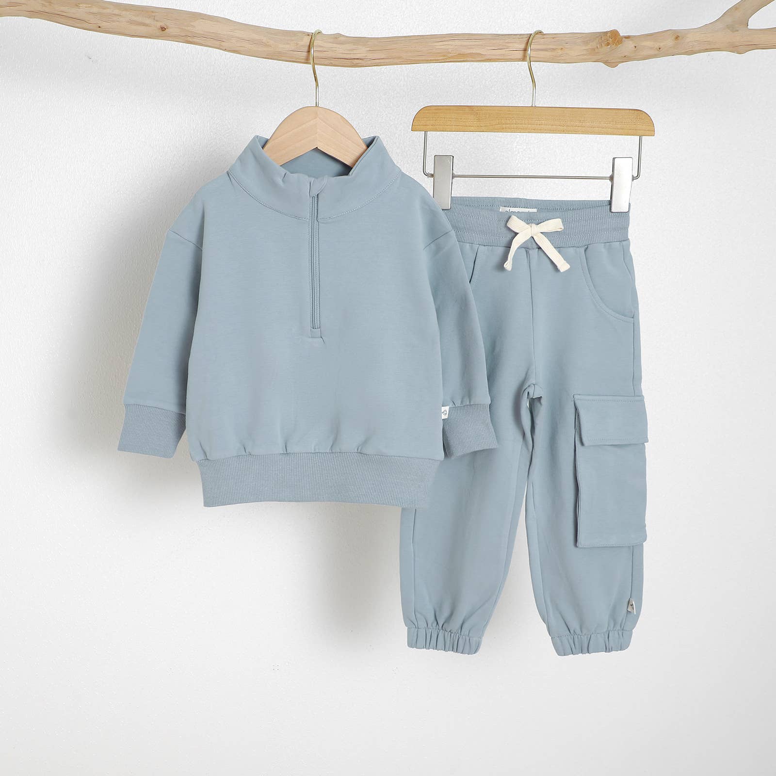 Almond Bud - Vente Ensemble haut et pantalon – enfant - L'ensemble de jogging de plage en coton biologique French Terry1