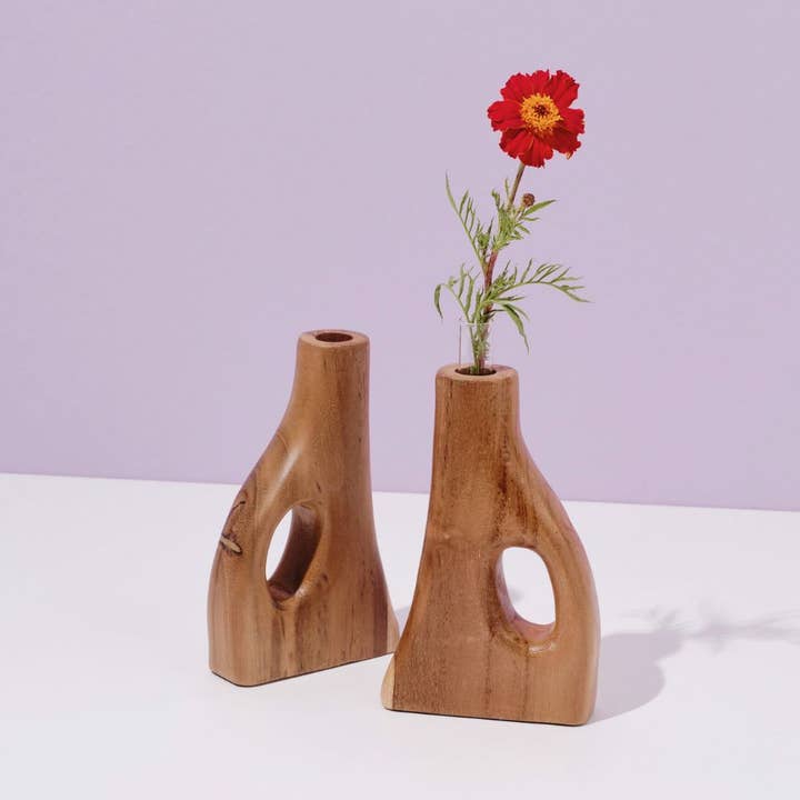 Vase en bois Koji + Tube en verre pour la vente par Kayu&Co.