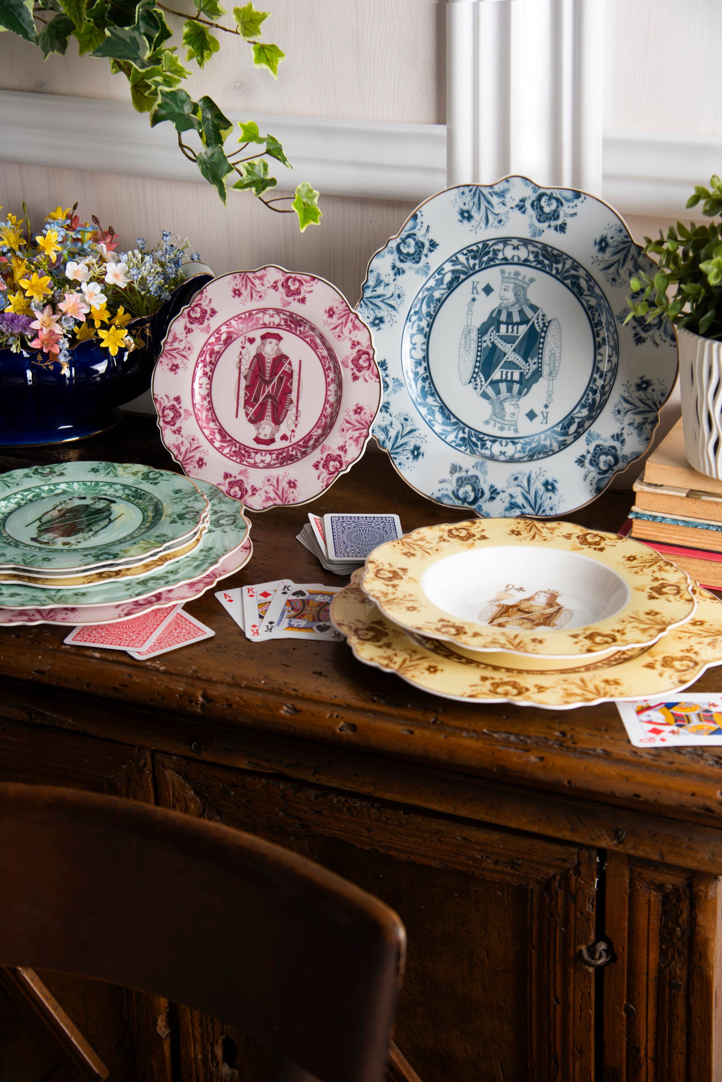 multicoloridas Conjunto de 12 Pratos I Bari para venda a revendedores na Faire8