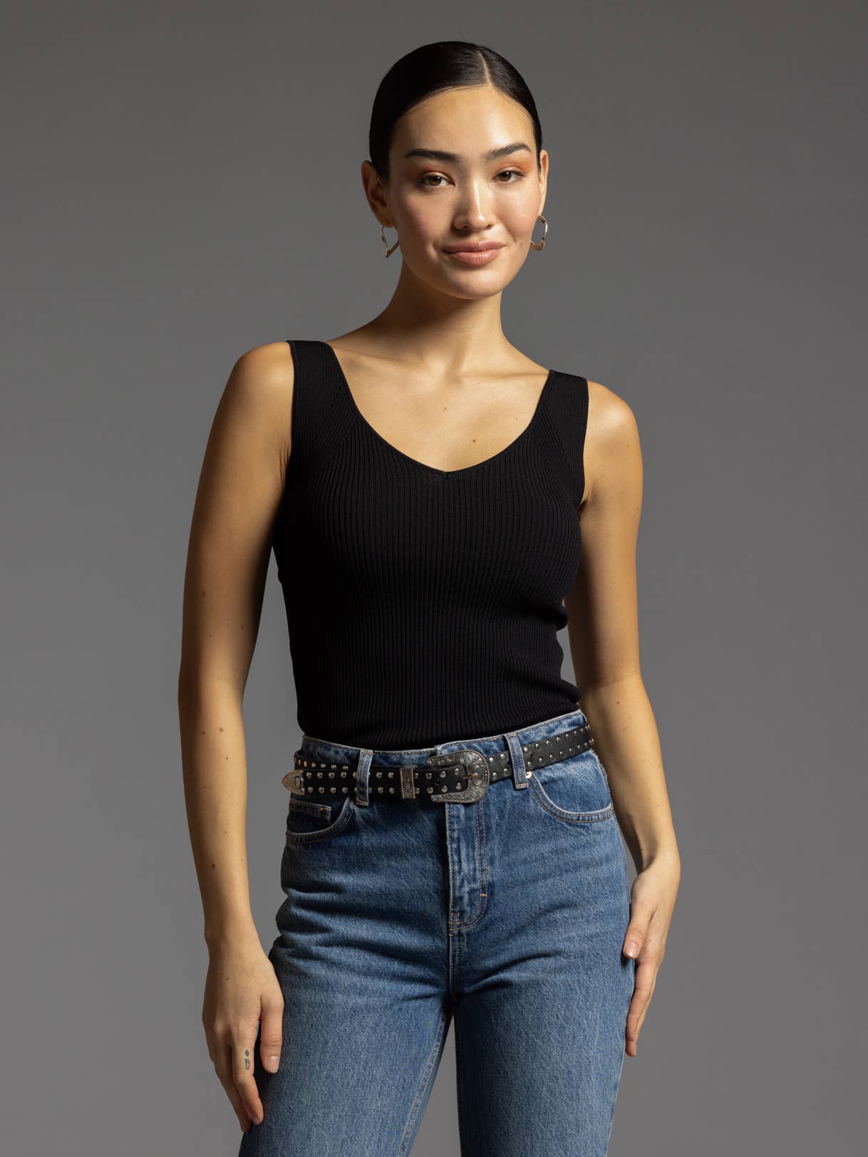 Weekend Los Angeles - Vente Débardeur – femme - Débardeur côtelé à encolure en V - TIA TANK13