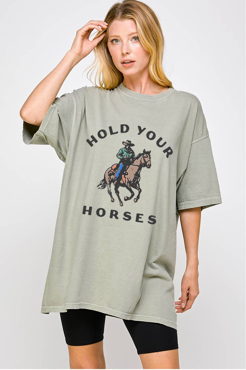 Illustrated Society - Wholesale Screen printed t-shirt – Women′s - HOLD YOUR HORSES VINTAGE GRAPHIC OVERSIZED TEE5