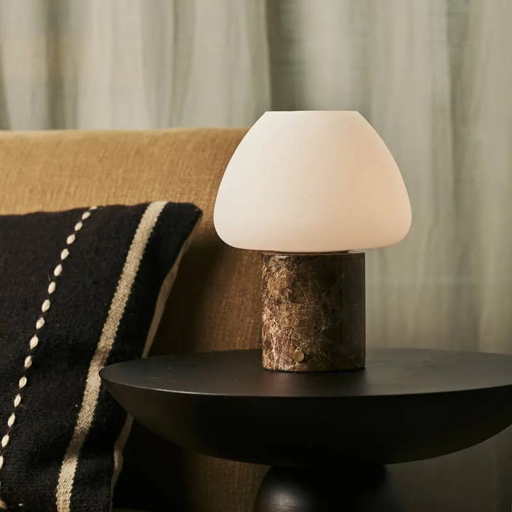 Tavellio - Wholesale Accent/Desk Lamp - Ostade Brown / Emperador Dark – Unique Marble Rechargeable Table Lamp with 3 Light Colors & Dimming Function1