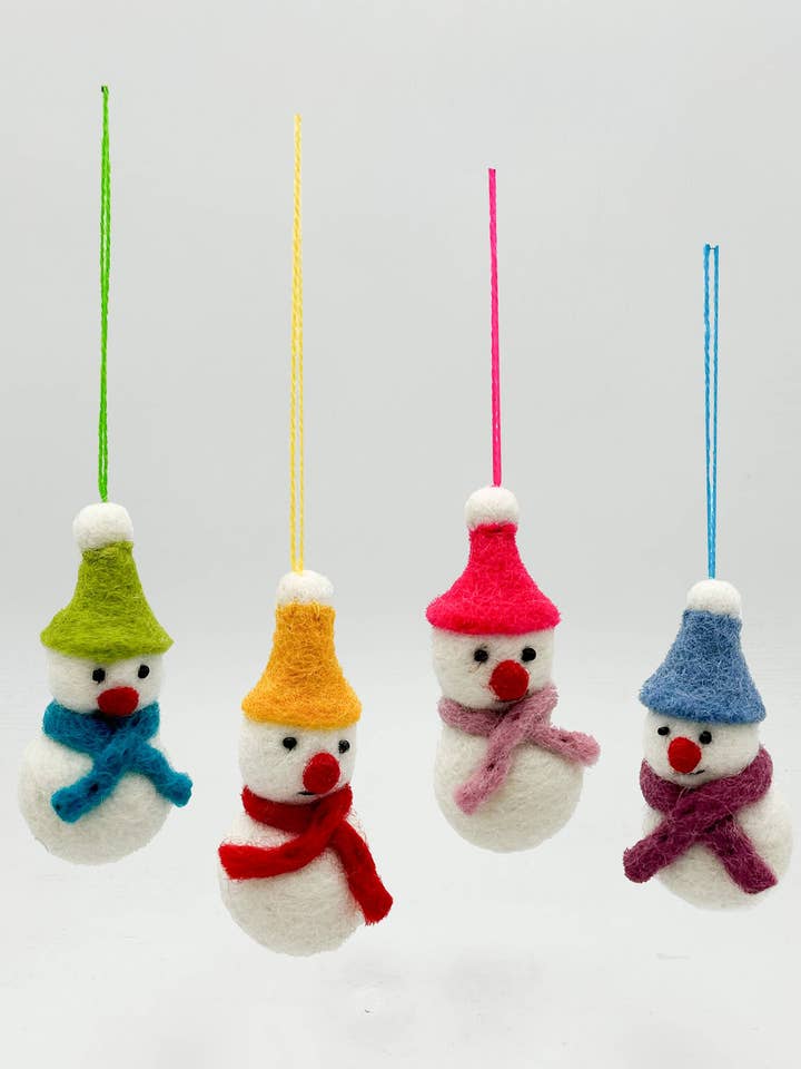 Hangende Sneeuwpop S (4 Kleuren) - FE22 voor wholesale door Kalid Christmas