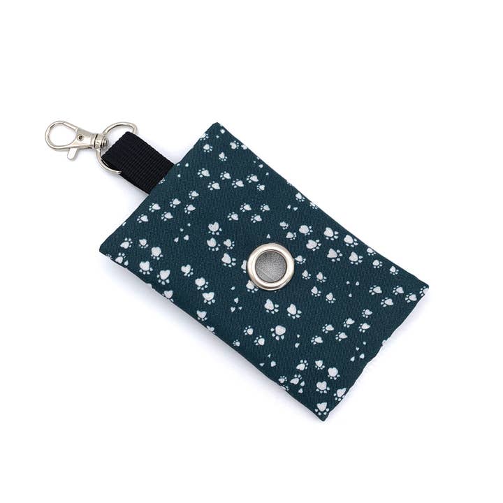 Portarifiuti con stampa di zampe color foglia di tè scuro per la vendita all'ingrosso da parte di Winthrop Clothing Co.