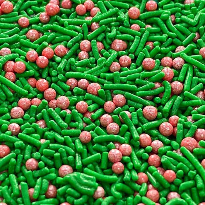 McCall's - Wholesale Sprinkles - SPRINKLES GREEN WITH RED BALLS 90 G