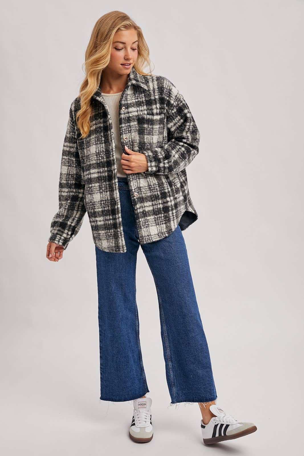 Bluivy - Wholesale Shirt Jacket/Shacket - Women's - BUTTON DOWN BOUCLE PLAID SHACKET WITH POCKETS8