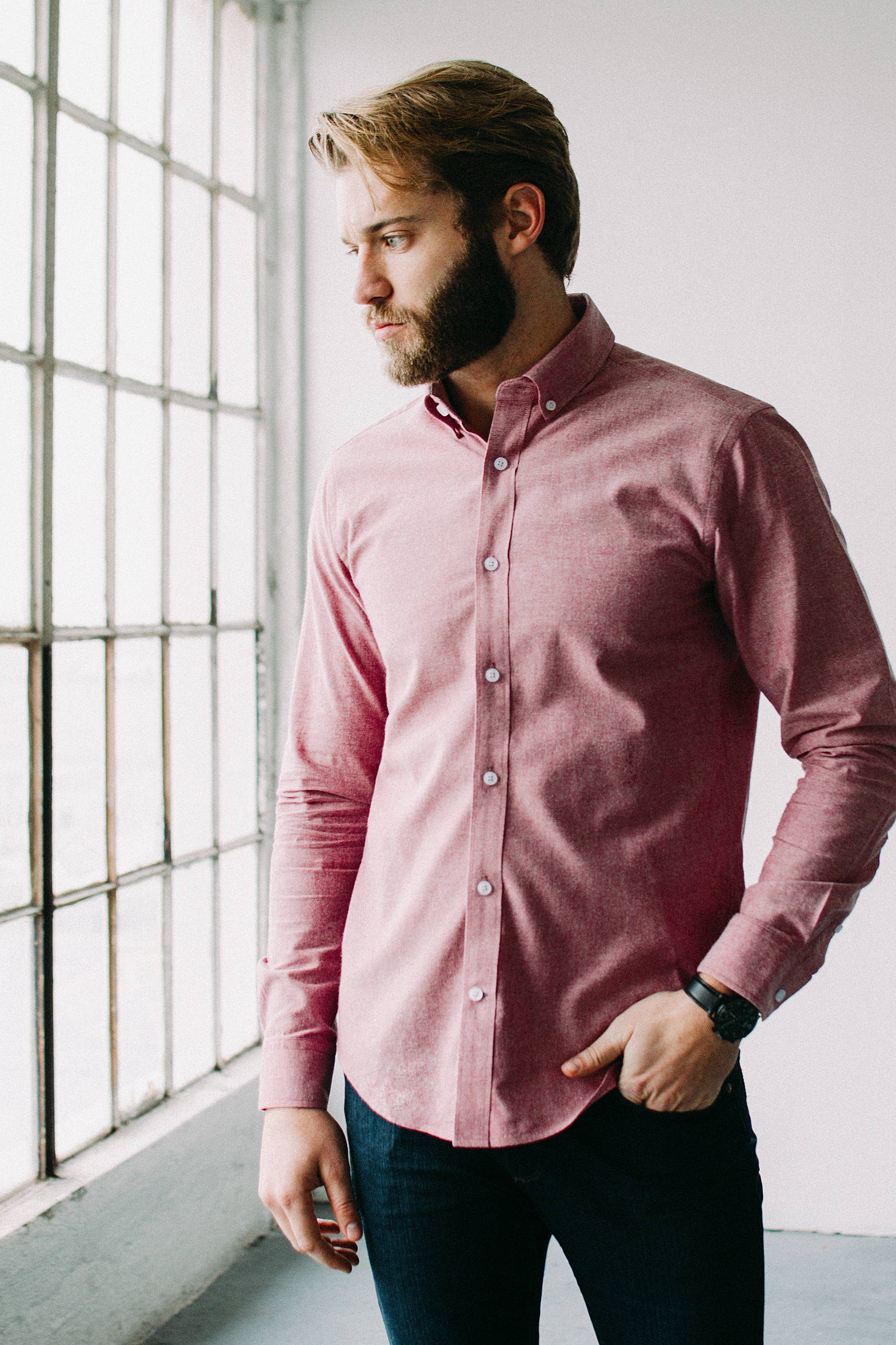 Alynn – Großhandel Hemd mit Button-down-Kragen – Herren – Lucas lässiges, nicht zusammensteckbares, eng geschnittenes Hemd Red Alynn4