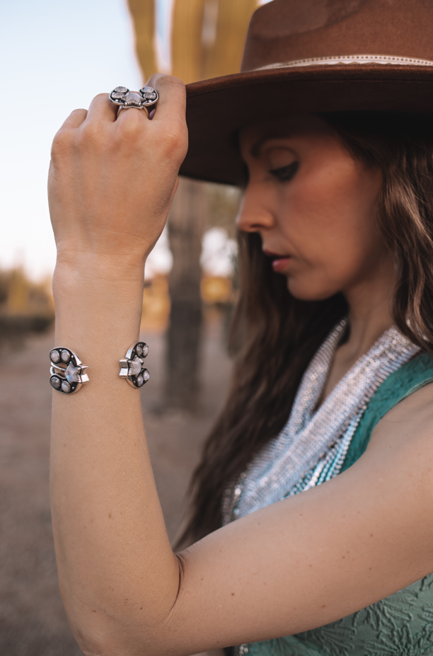 Krush Kandy - Wholesale Cuff Bracelet - Horseshoe Haven Cuff0