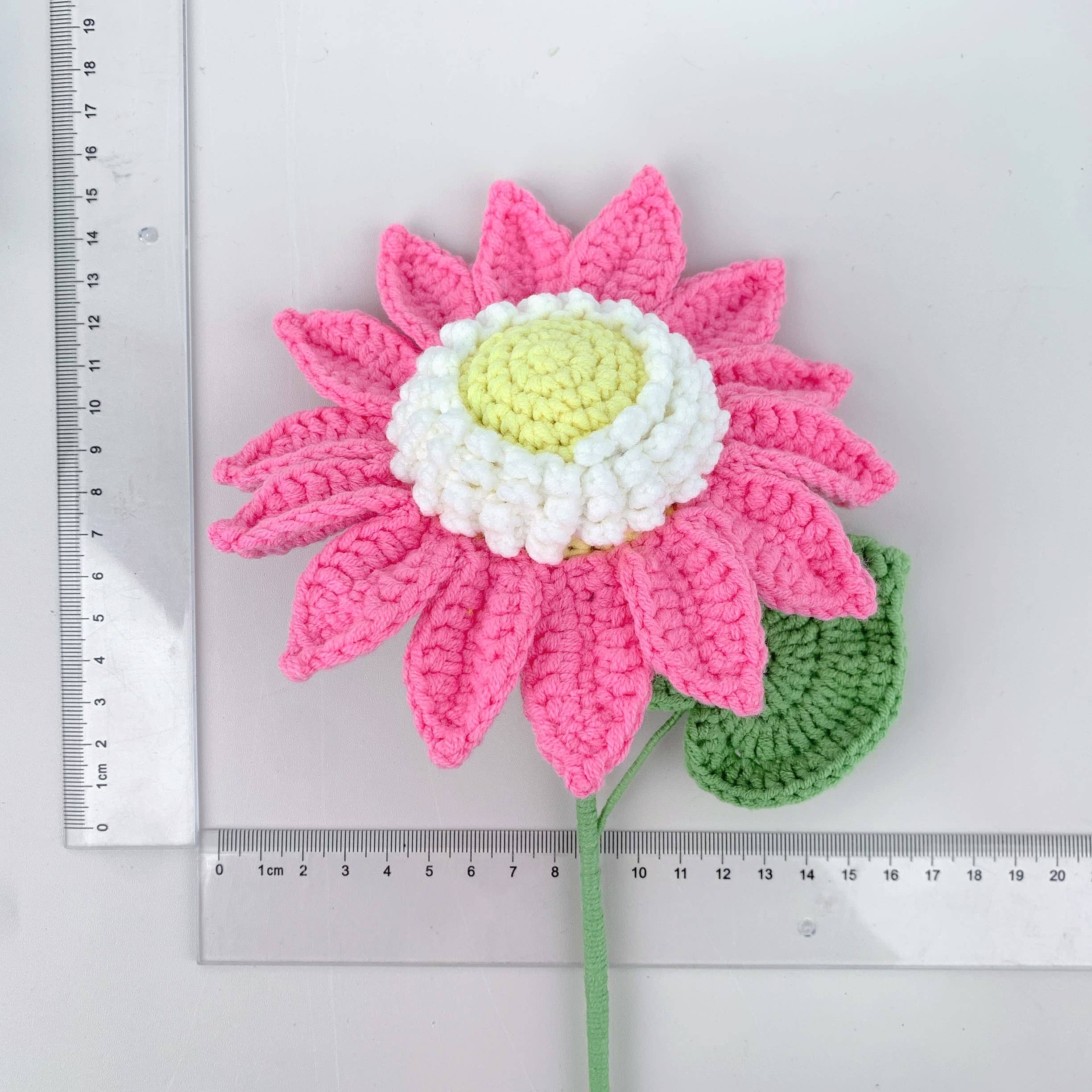 Lilyrosy（Duty free) - Wholesale Kunstbloemen - Handgemaakte gehaakte zonnebloemen cadeaus, vakantiecadeaus, woondecoratie6