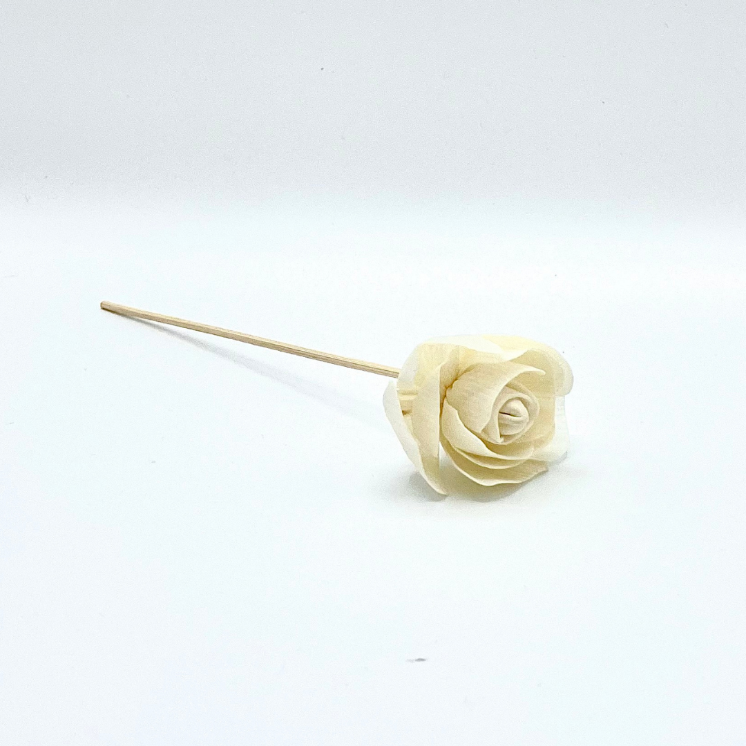 Amber Hue Candles - Wholesale Reed Diffuser - Sample - Flower Reed Diffuser4