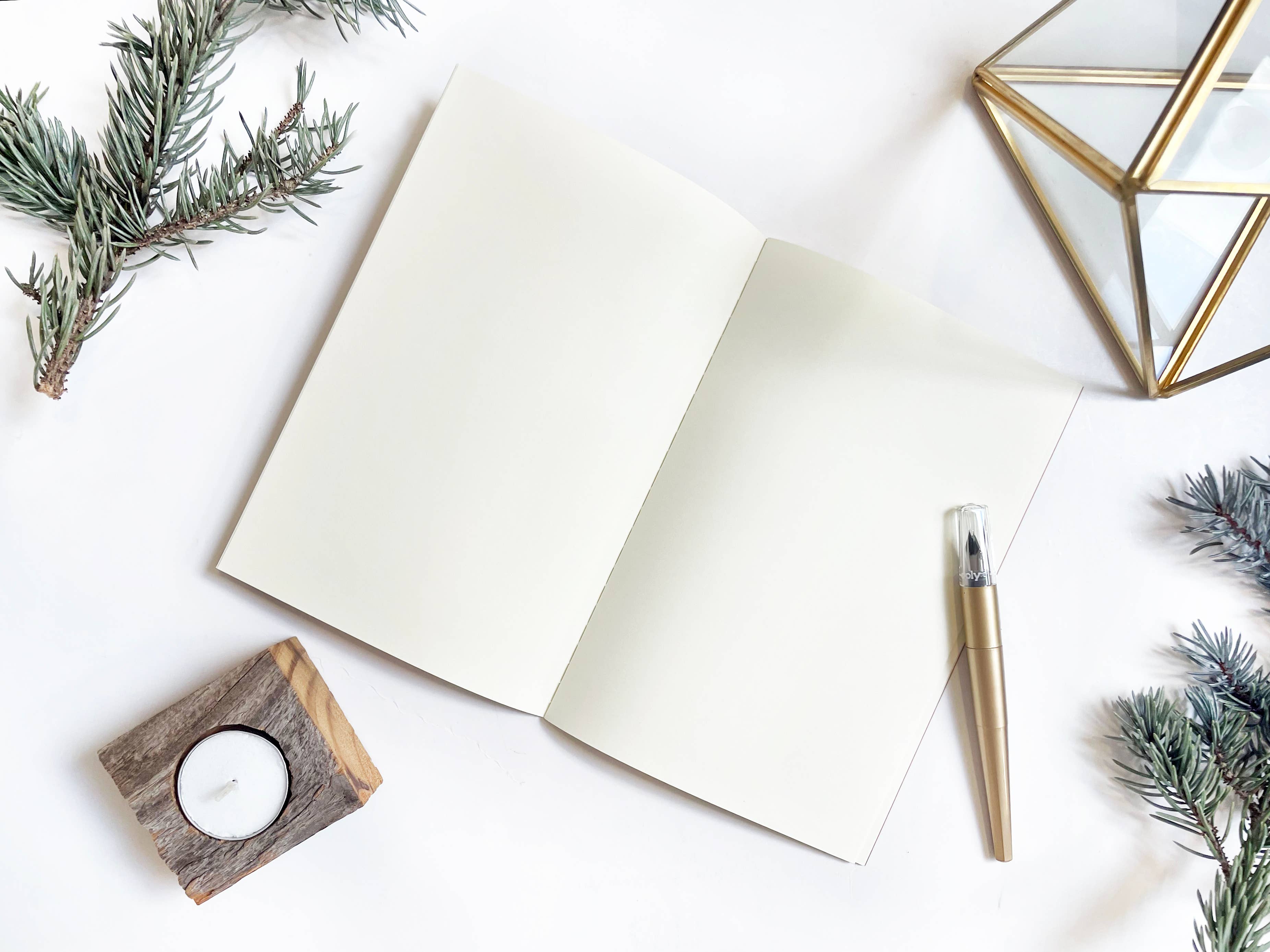 Studio Portmanteau – Großhandel Notizbücher – Individuell geprägtes Logo-Folien-Mittelheft-Notizbuch mit Sattelheftung2