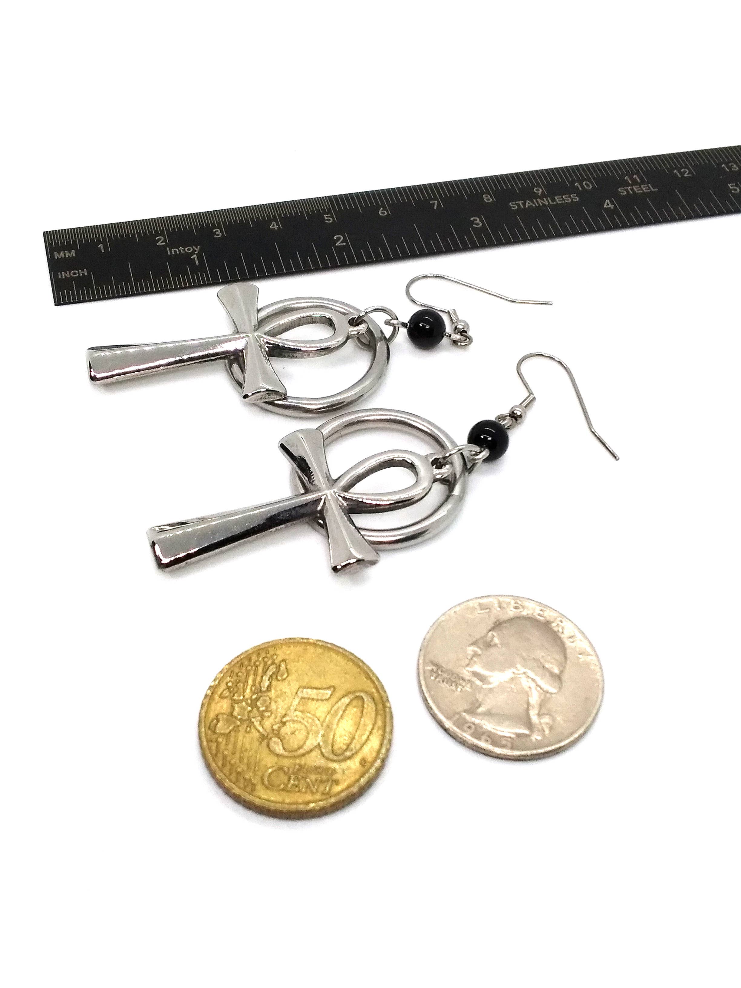 JunkyardBat – wholesale Hängande örhängen – Ankh och Ring Örhängen4