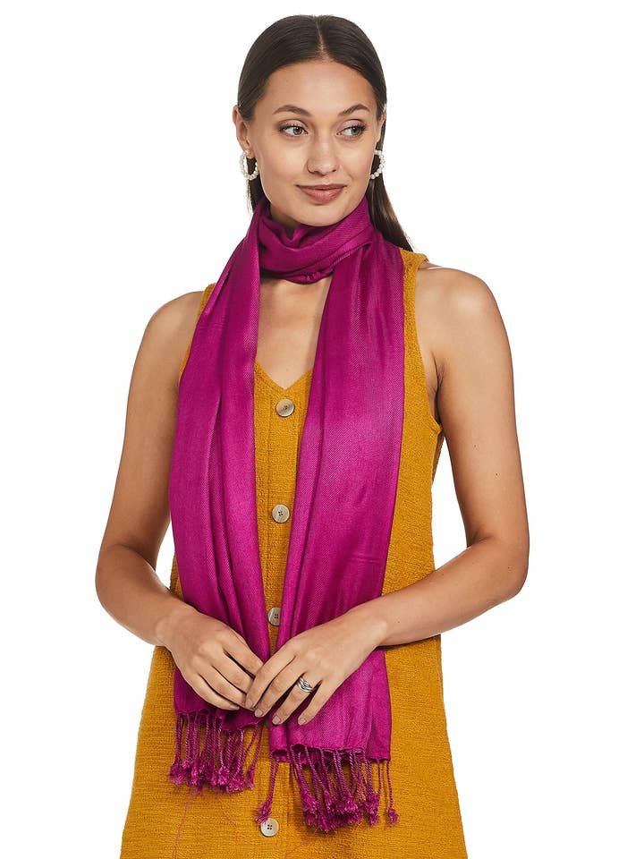 Schals in Fuchsia-Lila für den Großhandel von Ecogram