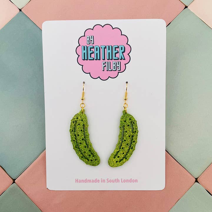 Boucles d'oreilles paillettes cornichon vert mini - Meilleure vente pour la vente par By Heather Filby