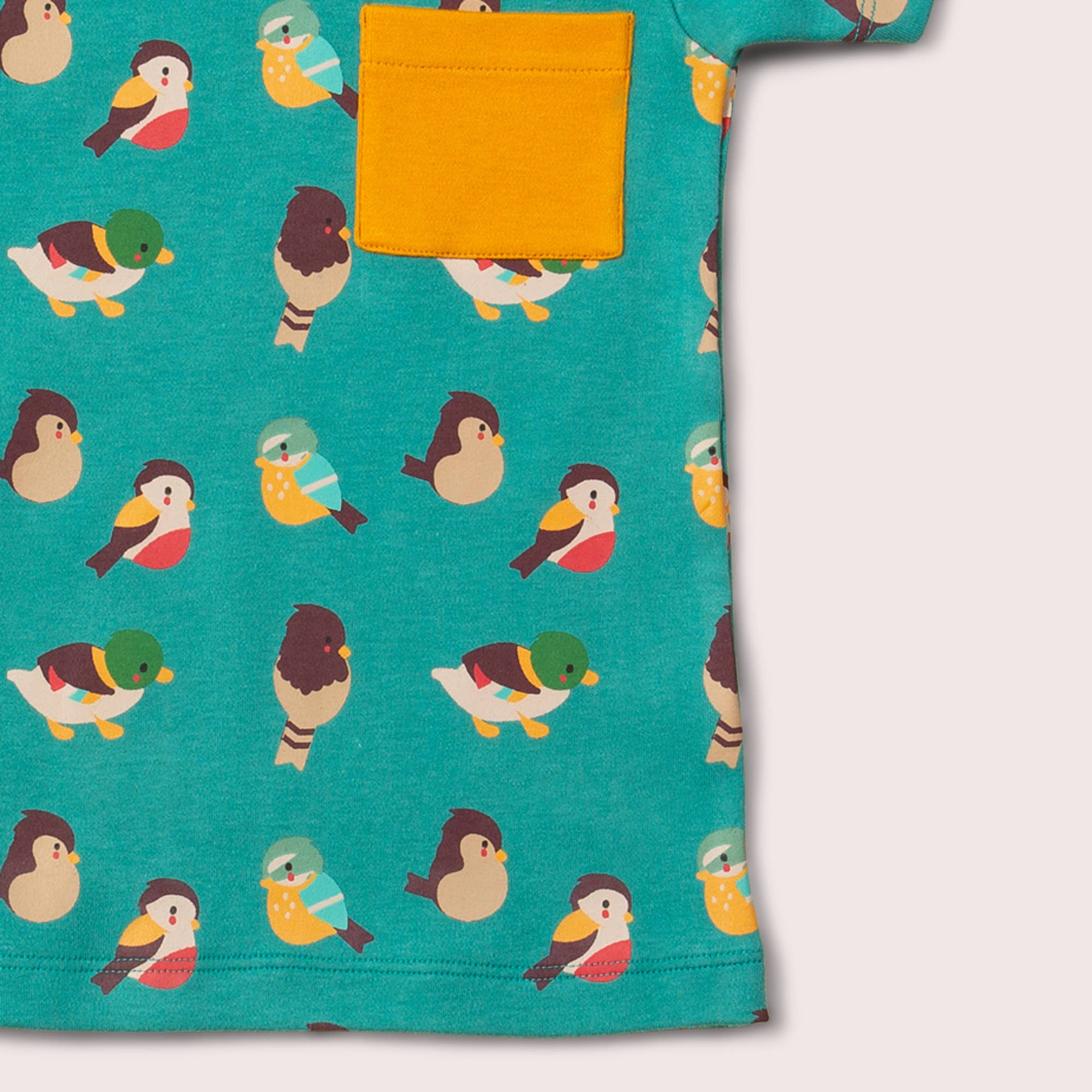 Garden Birds Organic T-Shirt & Jogger Playset for wholesale on Faire6