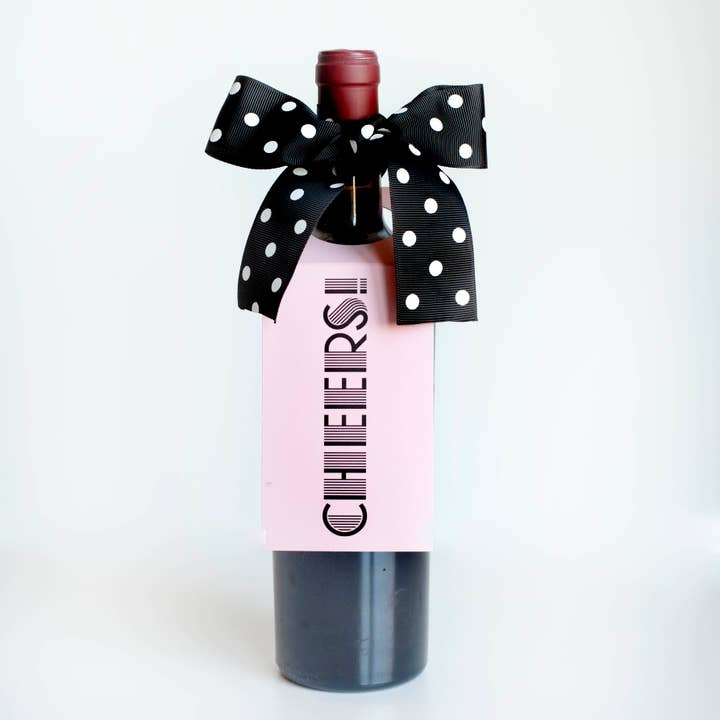 Etiqueta de vino Cheers de papel retro rosa con cinta para venta al por mayor de Mod Lounge Paper Company