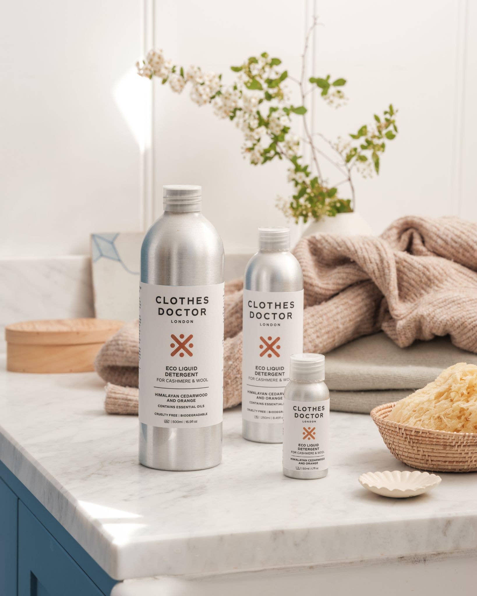 Clothes Doctor - Wholesale Liquid Laundry Detergent - Liquid Detergent for Knitwear and Delicates (250ml)