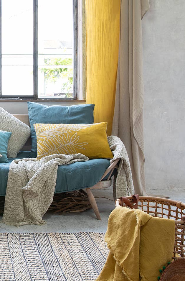 Maison Vivaraise & La Cerise sur le Gâteau - Wholesale Gordijn - Zeff Stonewashed gordijn 140 x 280 wit1