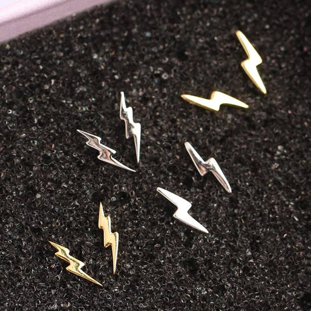 Perimade & Co. LLC - Wholesale Stud/Post Earrings - Lightning Bolt Thunderbolt Earrings in 925 Sterling Silver3