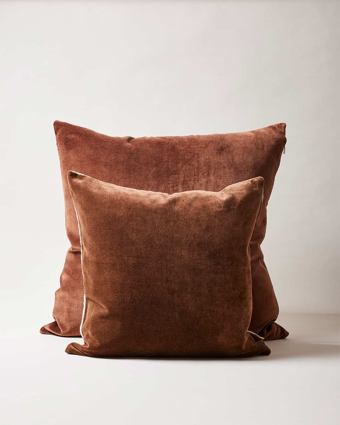 Farmhouse Pottery - Wholesale Throw/Decorative Pillow - Velvet + Linen Pillow8