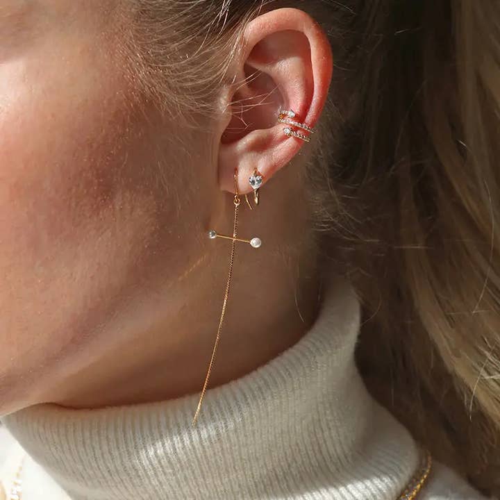 Orecchini pendenti a goccia con perla 0194 (Oro/Argento) per la vendita all'ingrosso da parte di Dalbit New York Jewelry