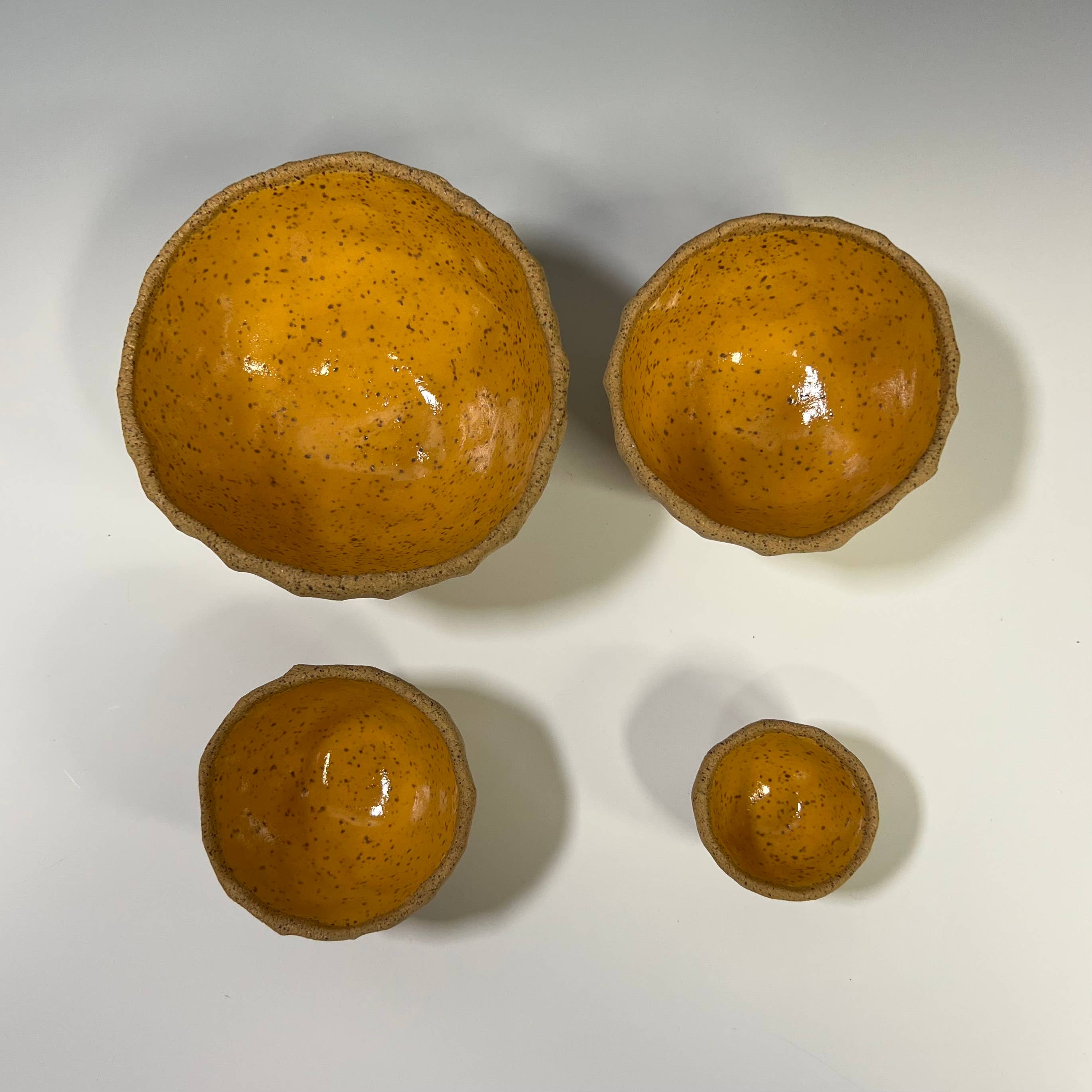 Jennifer Lee Studios - Wholesale Decorative Plate/Dish/Bowl - Nesting Pods6