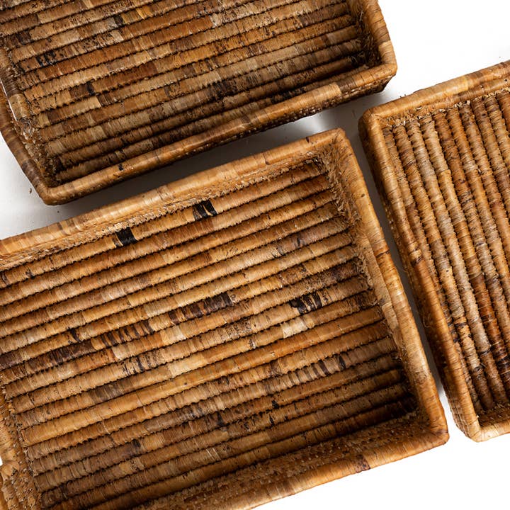 Villages Wholesale - Wholesale Serving Tray - Banana Leaf Nesting Trays - 2 Patterns (3 Sizes)1