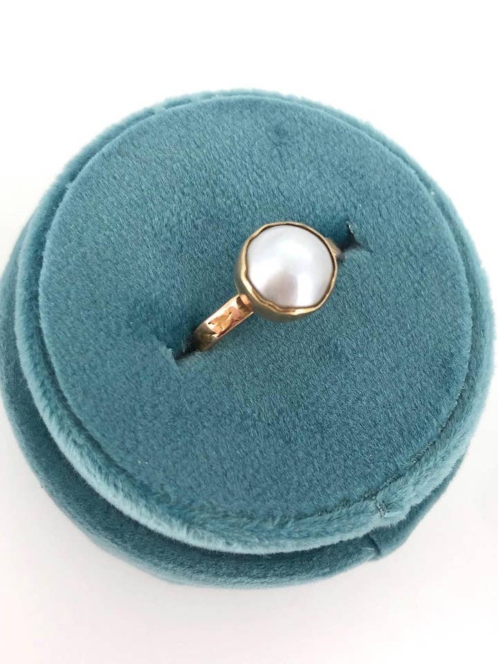 Anello in Oro Rosa e Giallo 14k con Perla per la vendita all'ingrosso da parte di Peaces of Indigo