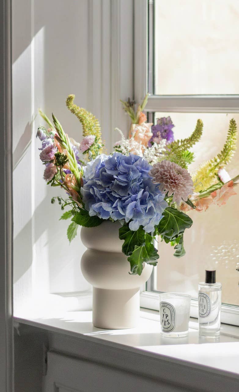 o cactuu - Wholesale Vase - Ripple Vase Large - Off White - Handmade 1