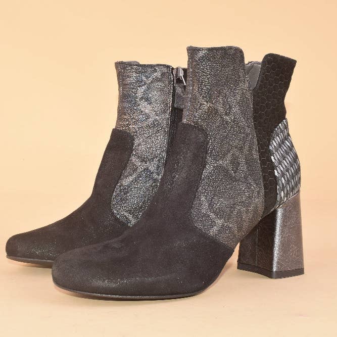 Technologic - Leather heeled ankle boot for wholesale by ebarrito