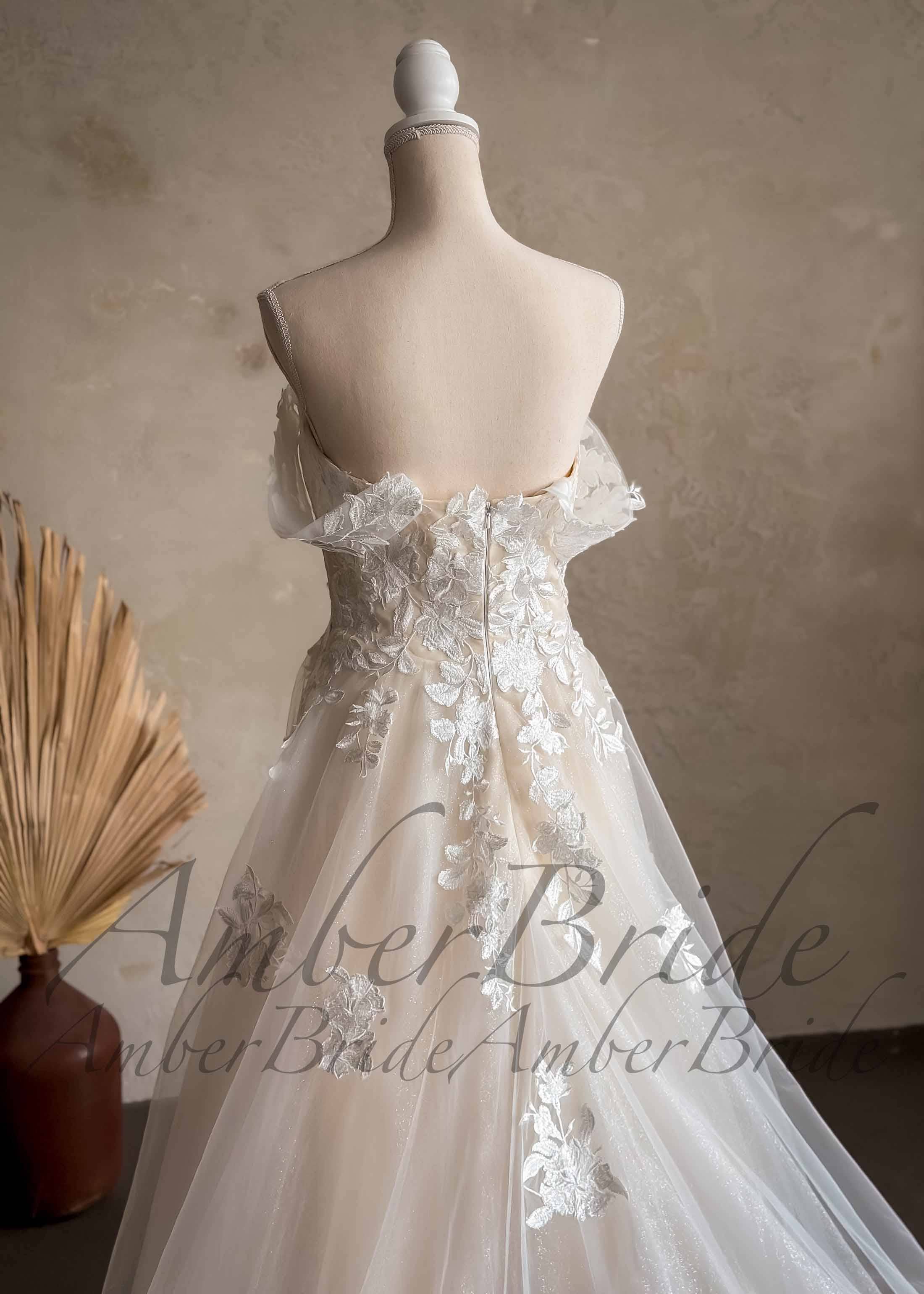 Amber Commerce Group, MB - Wholesale Gown - Women's - Romantic Off-Shoulder Floral Lace Wedding Dress with A-Line Silhouette3