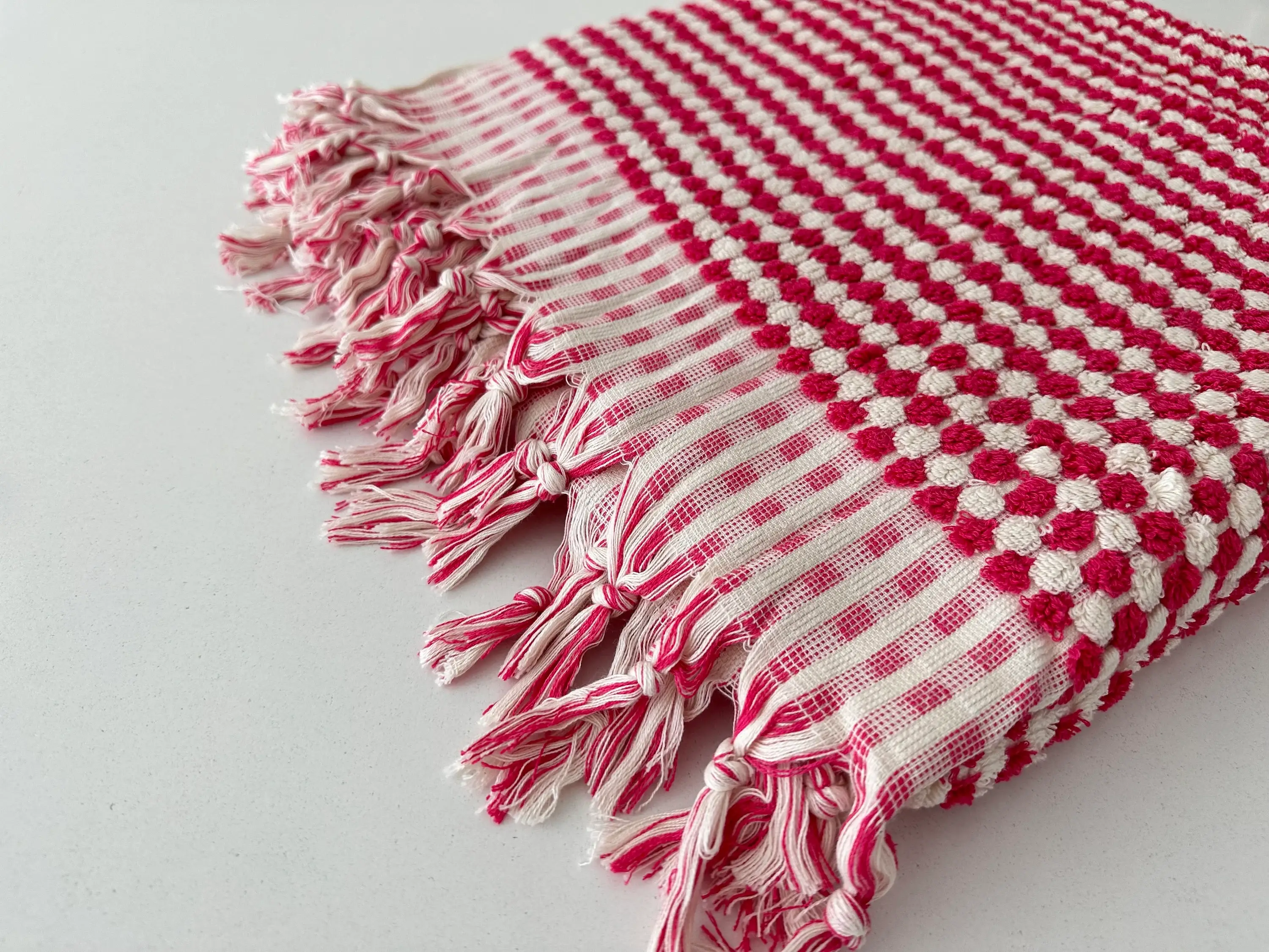 YURTLUS - Wholesale Strandlaken - Badhanddoek 36 x 70, strandlaken, zachte dikke handdoek, badhanddoek voor de badkamer 36 x 70, strandlaken, zachte dikke handdoek, biologisch, badzeepbel - rood 1