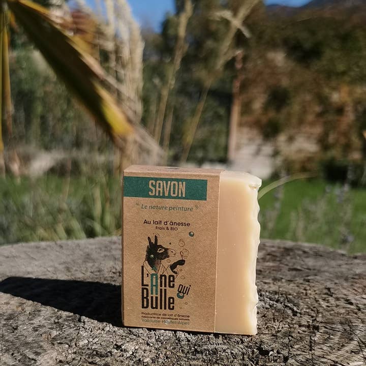L'Âne Qui Bulle - Wholesale Bar Soap - Organic donkey milk solid soap | Le Nature Peinture2
