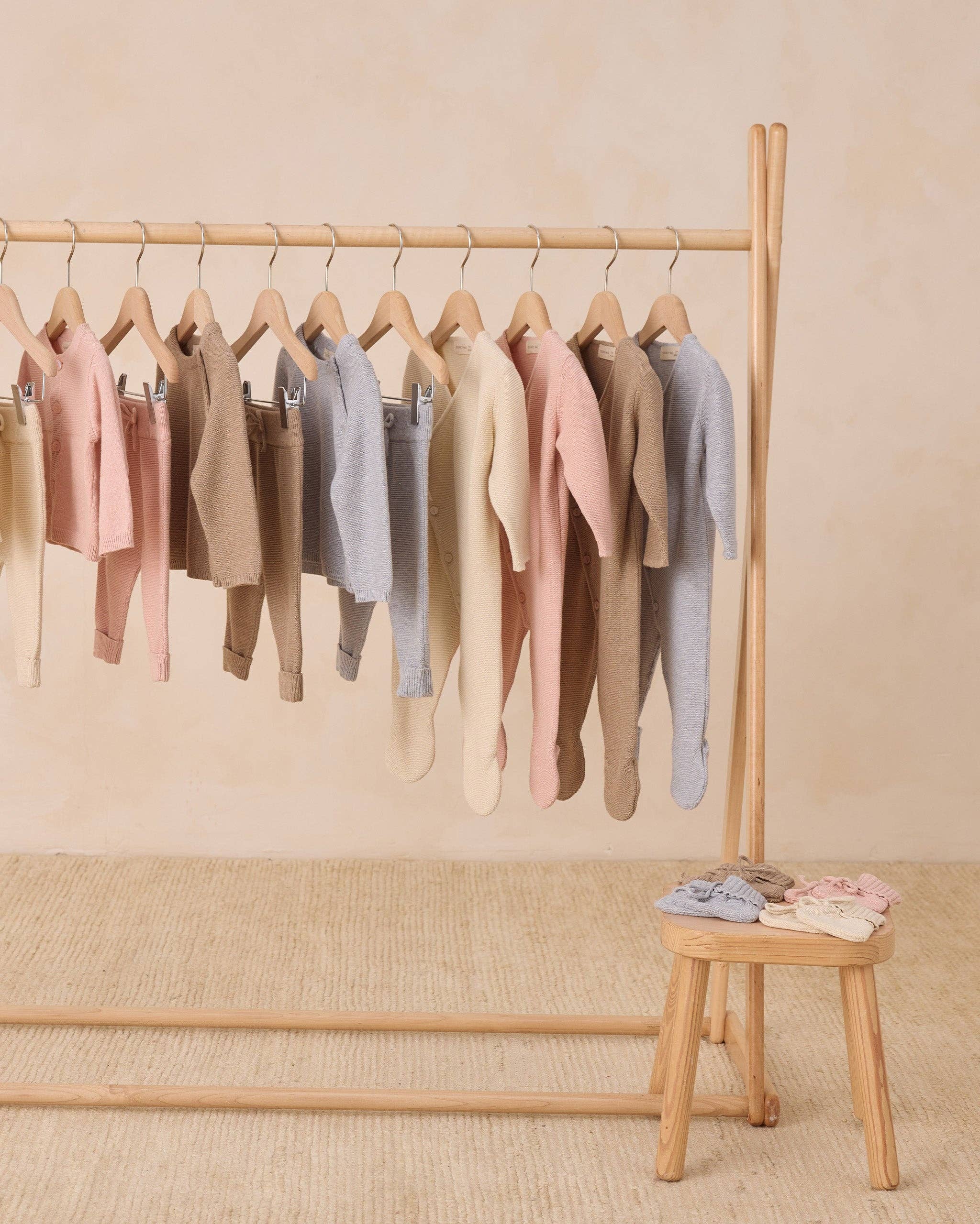 Quincy Mae - Wholesale Booties - Baby - Knit Booties Heathered Dusty Blue4