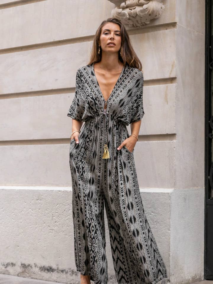 Gris Mono holgado bohemio con cuello en V de venta al por mayor en Faire