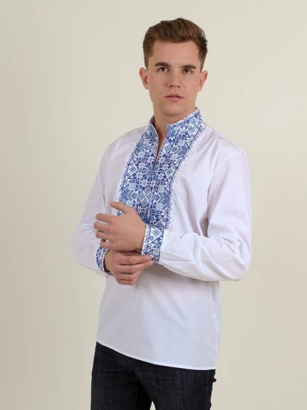 Camisa de hombre bordada Zhytteslav Blanco y Azul para venta al por mayor de Galychanka