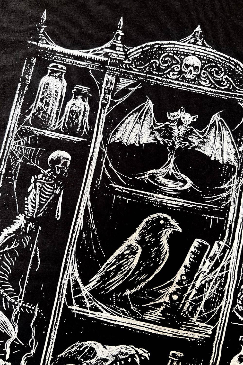 vampirefreaks - Wholesale Screen Printed T-Shirt - Women's - Cabinet of Curiosities T-shirt7