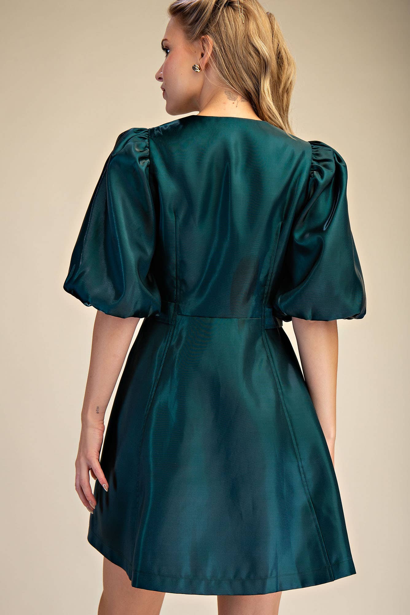 Glam - Wholesale Dress - Women's - Collar Neck Puff Sleeve Waist Detail Shiny Mini Dress6