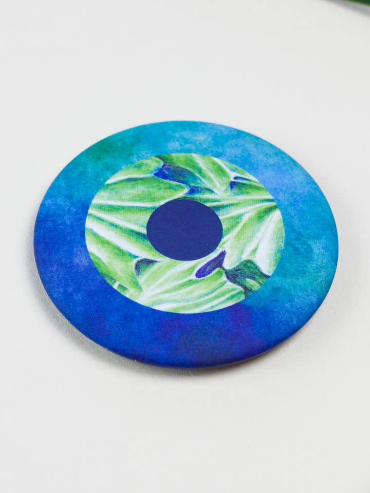 Broche magnétique Microcosmos pour la vente par Yukka