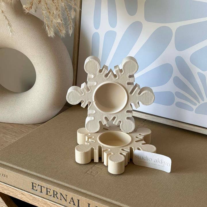 Studio Akiyo - Wholesale Candle Holder - Holiday Snowflake Tealight Candle Holder | Christmas Decor3